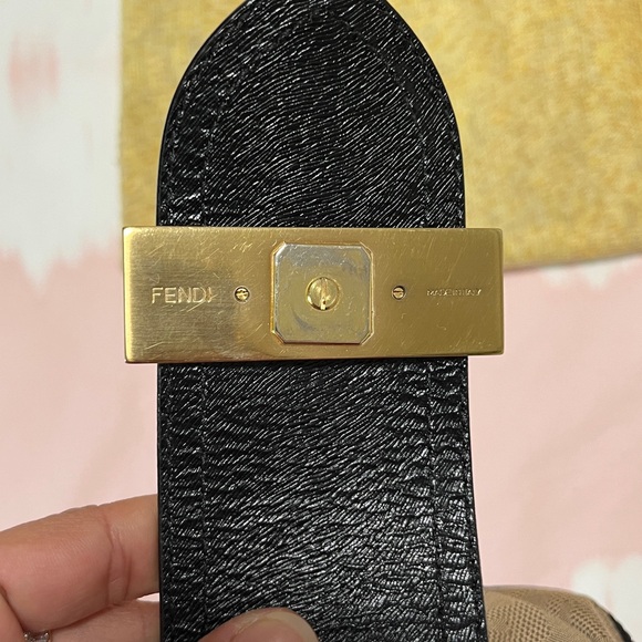 Vintage Fendi Black and Brown Logo Handbag - Picture 9 of 12